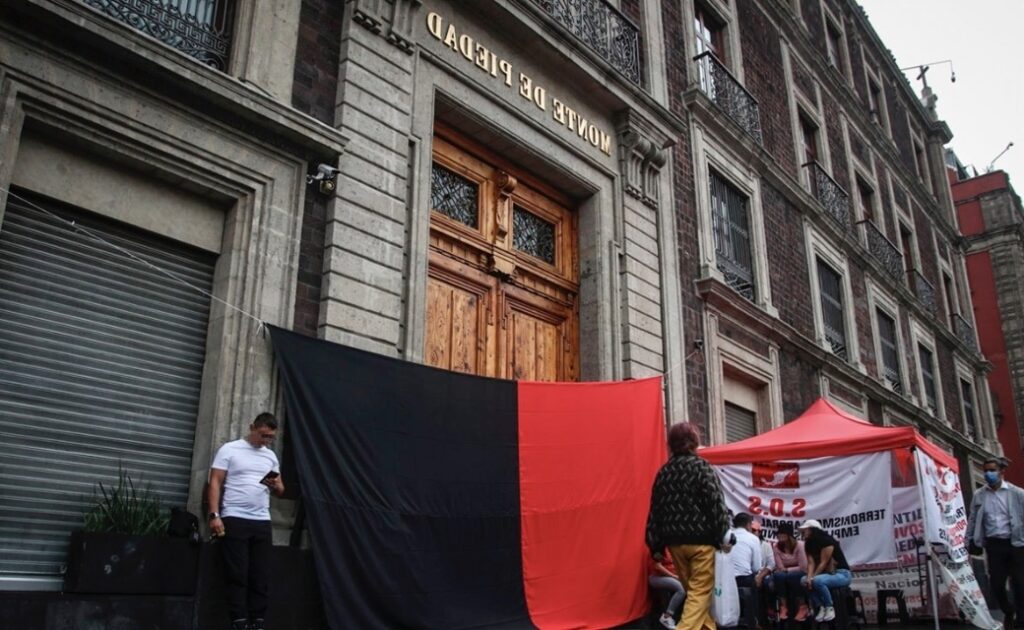 ESTALLA HUELGA EN EL NACIONAL MONTE DE PIEDAD: TRABAJADORES DENUNCIAN VIOLACIONES SISTEMÁTICAS AL CONVENIO DE 2024