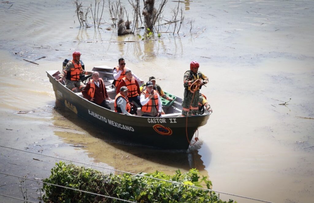 EL GOBERNADOR DE HIDALGO RECORRIÓ LAS ZONAS AFECTADAS DE ELOXOCHITLÁN Y METZTITLÁN.