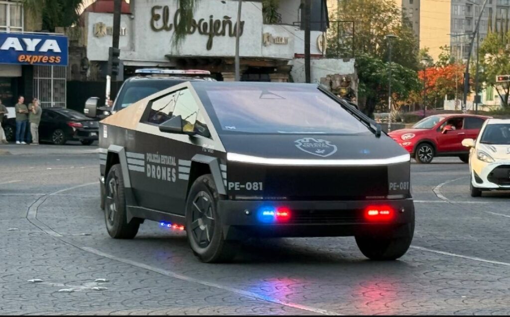 GOBERNADOR DE JALISCO PABLO LEMUS, ENTREGA EQUIPO DE NUEVA GENERACIÓN