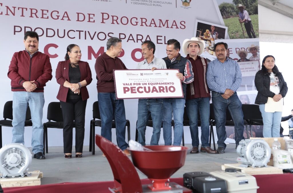 JULIO MENCHACA RESPALDA A PRODUCTORAS Y PRODUCTORES DEL VALLE DE TULANCINGO