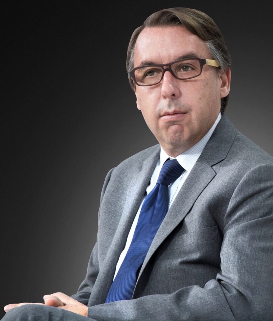 TELEVISA: EMILIO AZCÁRRAGA VENDE PAQUETE DE ACCIONES A SUS COPRESIDENTES EJECUTIVOS